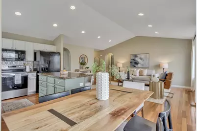 2172 W Rifleman Dr N, Farmington, UT 84025 - Photo 9