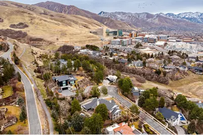 325 N Federal Heights Cir, Salt Lake City, UT 84103 - Photo 61