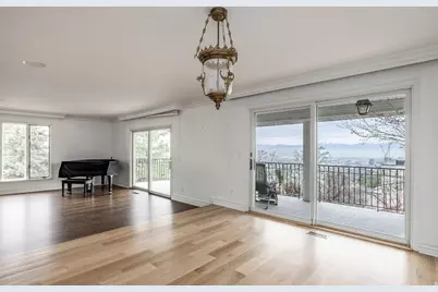 325 N Federal Heights Cir, Salt Lake City, UT 84103 - Photo 29