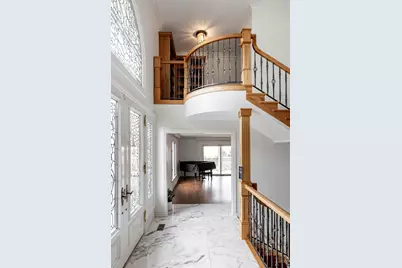 325 N Federal Heights Cir, Salt Lake City, UT 84103 - Photo 15