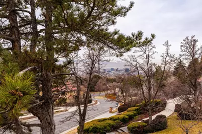 325 N Federal Heights Cir, Salt Lake City, UT 84103 - Photo 15