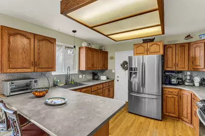 3001 W 8750 S, West Jordan, UT 84088 - Photo 15