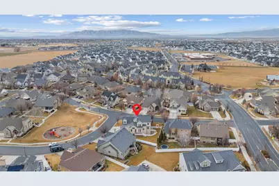 889 S Sego Lily Way, Mapleton, UT 84664 - Photo 59