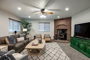 1383 W 9950 S, South Jordan, UT 84095 - Photo 39