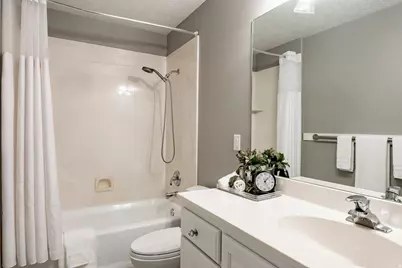 1383 W 9950 S, South Jordan, UT 84095 - Photo 25