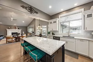 1383 W 9950 S, South Jordan, UT 84095 - Photo 15