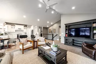 1383 W 9950 S, South Jordan, UT 84095 - Photo 5