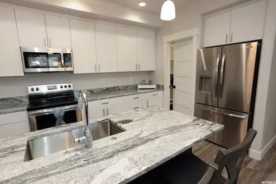 553 S 100 W #204, Richfield, UT 84701 - Photo 9