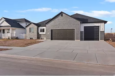 2076 W 800 S, Layton, UT 84041 - Photo 3