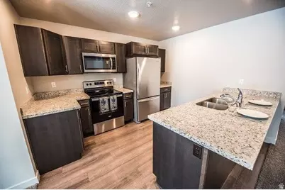 3965 S 300 E, Murray, UT 84107 - Photo 21