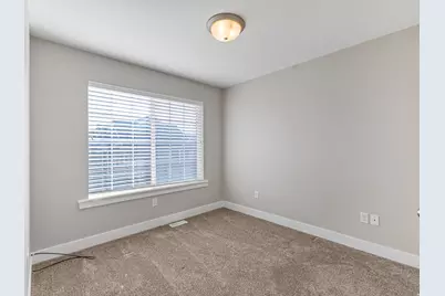 1376 W Wallsburg Dr S, Taylorsville, UT 84123 - Photo 15