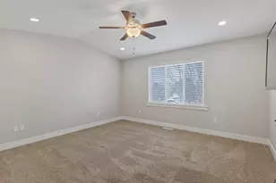 1376 W Wallsburg Dr S, Taylorsville, UT 84123 - Photo 9