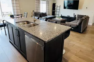 1118 N 300 W, Tooele, UT 84074 - Photo 7