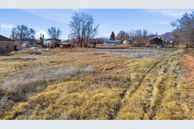 66 S State St, Sigurd, UT 84657 - Photo 11