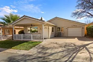 1050 W Red Hills Pkwy, Washington, UT 84780 - Photo 23