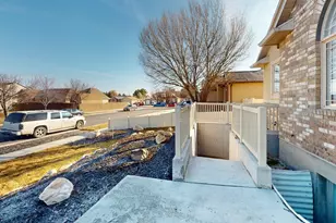 4353 W Maple Meadows Dr S, West Valley, UT 84120 - Photo 5