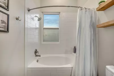 748 N 300 W, Salt Lake City, UT 84103 - Photo 19