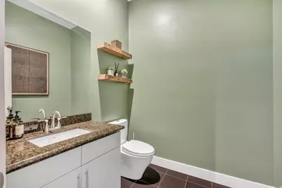 748 N 300 W, Salt Lake City, UT 84103 - Photo 7