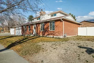 12161 S Spring Ridge Circle, Sandy, UT 84094 - Photo 37