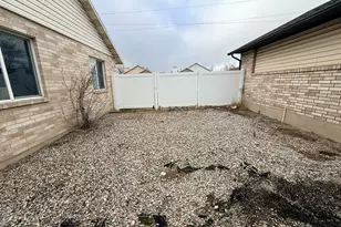 748 W 4075 S, Riverdale, UT 84405 - Photo 23