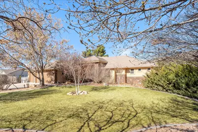 1112 W Sapphire, Diamond Valley, UT 84770 - Photo 3