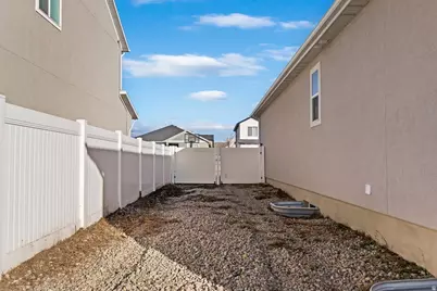 5375 N Lindbergh Ln, Eagle Mountain, UT 84005 - Photo 29