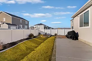 5375 N Lindbergh Ln, Eagle Mountain, UT 84005 - Photo 27