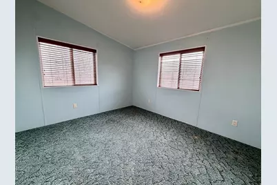 4977 S 2625 E, Vernal, UT 84078 - Photo 9