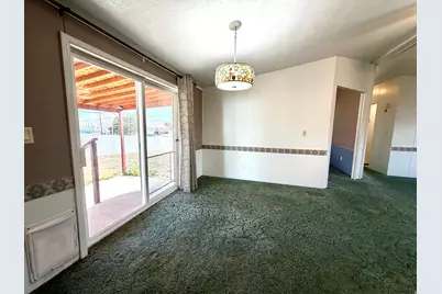 4977 S 2625 E, Vernal, UT 84078 - Photo 3