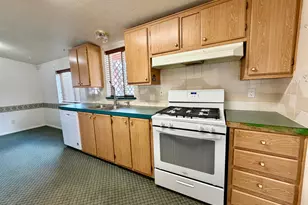 4977 S 2625 E, Vernal, UT 84078 - Photo 13