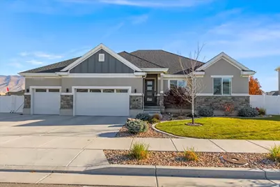 889 W Sagewood Dr, Stansbury Park, UT 84074 - Photo 11
