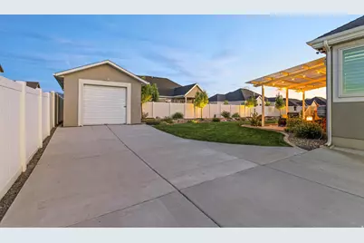 889 W Sagewood Dr, Stansbury Park, UT 84074 - Photo 67