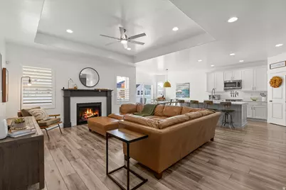 889 W Sagewood Dr, Stansbury Park, UT 84074 - Photo 19