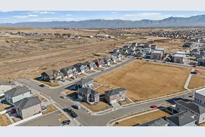 7163 W Kelsey Peak Ln S #198, West Jordan, UT 84081 - Photo 27