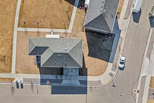 7163 W Kelsey Peak Ln S, West Jordan, UT 84081 - Photo 31