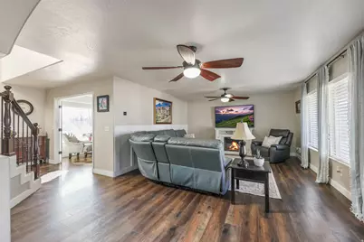 1996 S 1675 W, Syracuse, UT 84075 - Photo 7