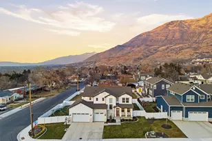 411 E Daybreak Dr N, Pleasant Grove, UT 84062 - Photo 41