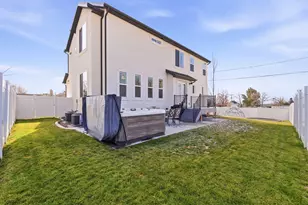 411 E Daybreak Dr N, Pleasant Grove, UT 84062 - Photo 37