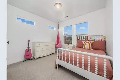 411 E Daybreak Dr N, Pleasant Grove, UT 84062 - Photo 21