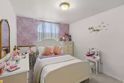 1571 N 160 W, Layton, UT 84041 - Photo 21