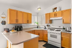 1571 N 160 W, Layton, UT 84041 - Photo 5