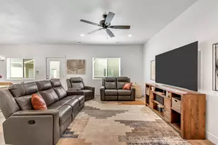 2079 W 1715 S, West Haven, UT 84401 - Photo 7