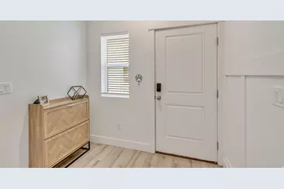 2079 W 1715 S, West Haven, UT 84401 - Photo 3