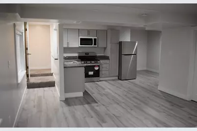 112 W Crystal Bay Dr, Stansbury Park, UT 84074 - Photo 19