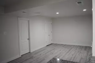 112 W Crystal Bay Dr, Stansbury Park, UT 84074 - Photo 17