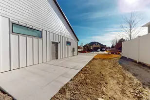 2834 W Proudest Ln, South Jordan, UT 84095 - Photo 43