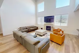 2834 W Proudest Ln, South Jordan, UT 84095 - Photo 15