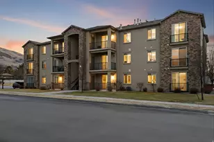 281 W 650 N, Centerville, UT 84014 - Photo 49