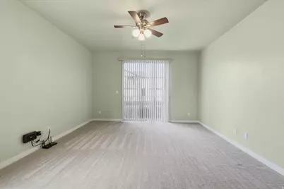 281 W 650 N #B, Centerville, UT 84014 - Photo 17