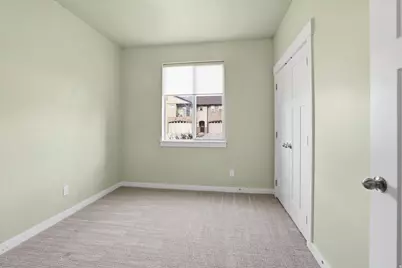281 W 650 N #B, Centerville, UT 84014 - Photo 25